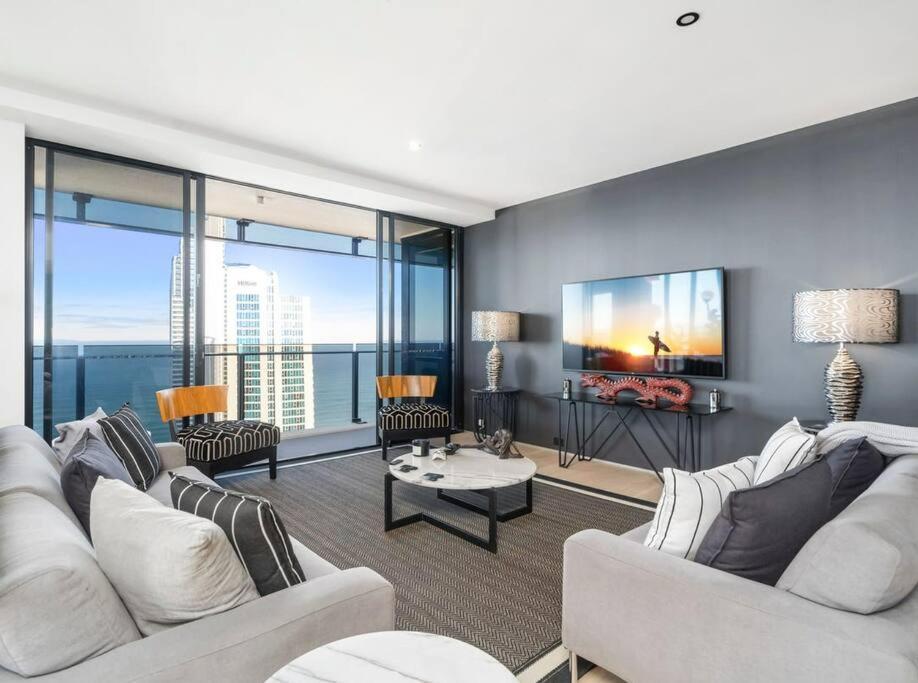 Exclusive Circle On Cavil Sub-Penthouse Luxury Apt - Hosted By Coastal Letting Голд-Кост Экстерьер фото